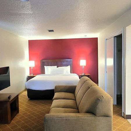 Value Suites Extended Stay - St Louis Maryland Heights Bagian luar foto