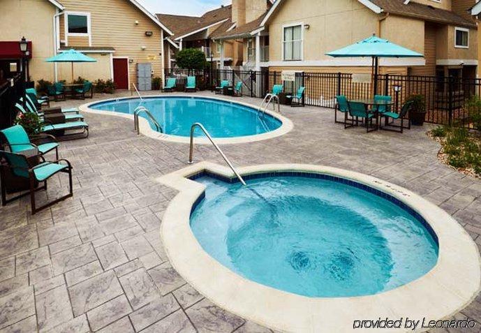 Value Suites Extended Stay - St Louis Maryland Heights Bagian luar foto