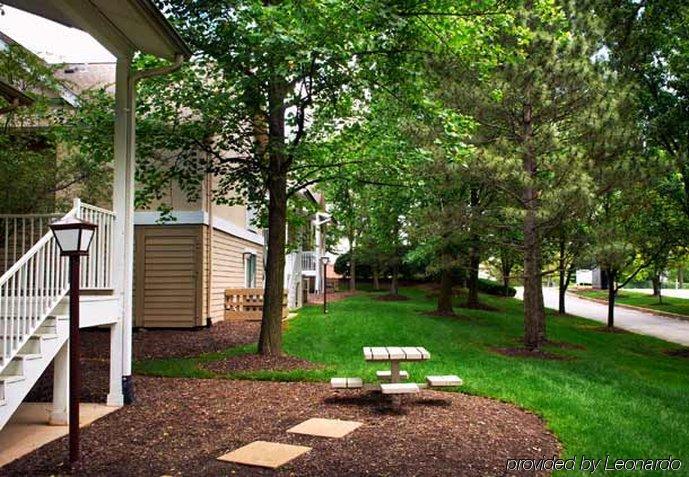 Value Suites Extended Stay - St Louis Maryland Heights Bagian luar foto