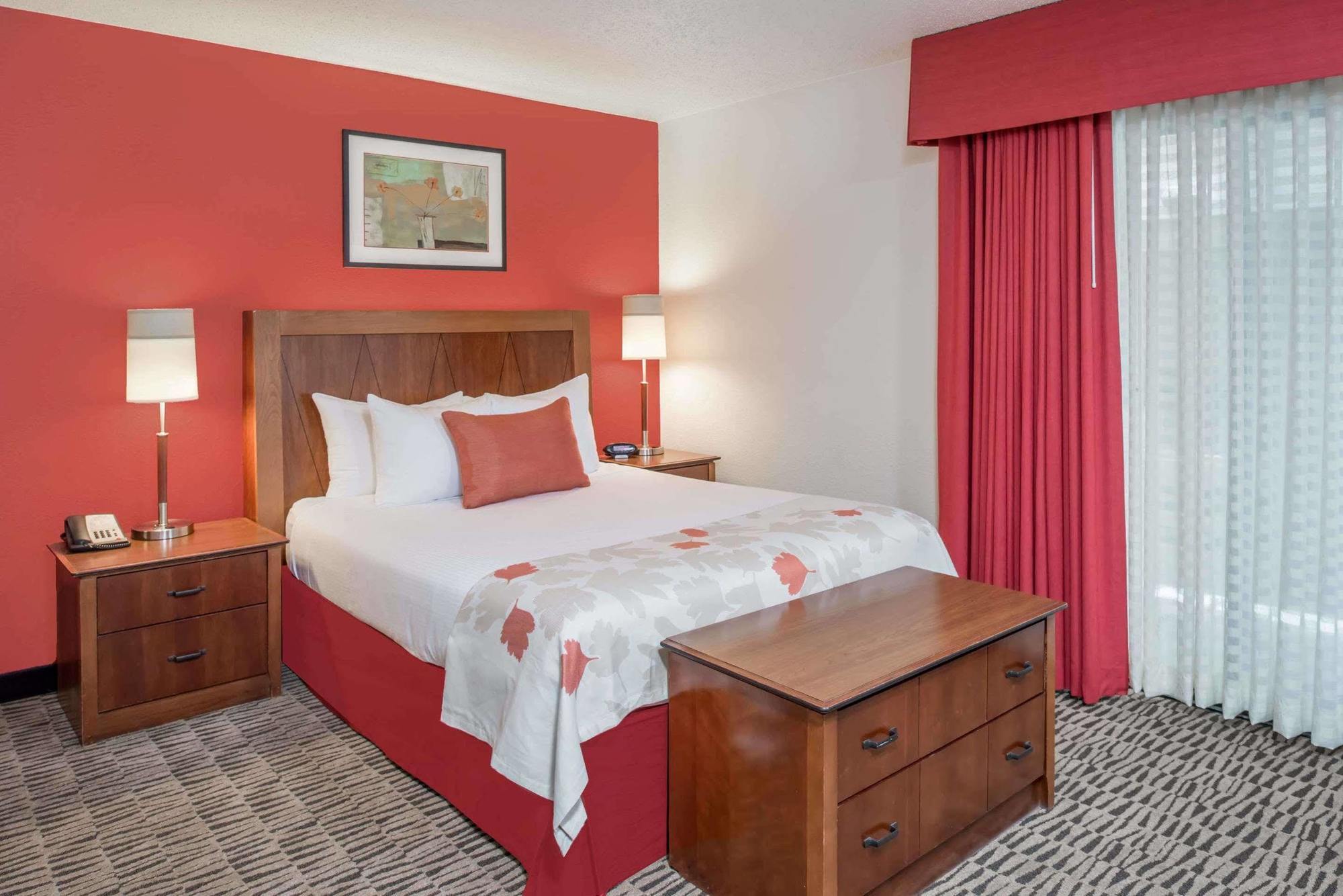Value Suites Extended Stay - St Louis Maryland Heights Bagian luar foto
