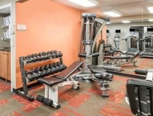 Value Suites Extended Stay - St Louis Maryland Heights Bagian luar foto